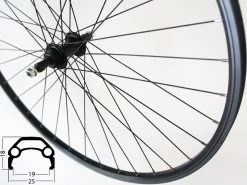 Hinterrad 19-622 Schürmann YAK Schwarz Union Schraubkranz 135mm / Schwarze Nirospeichen